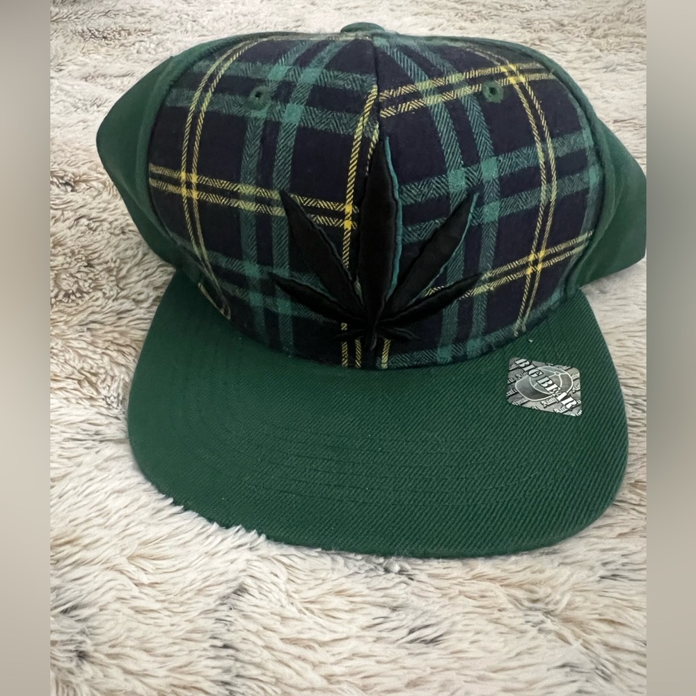Natural Pit-bull  brand snap back hat
